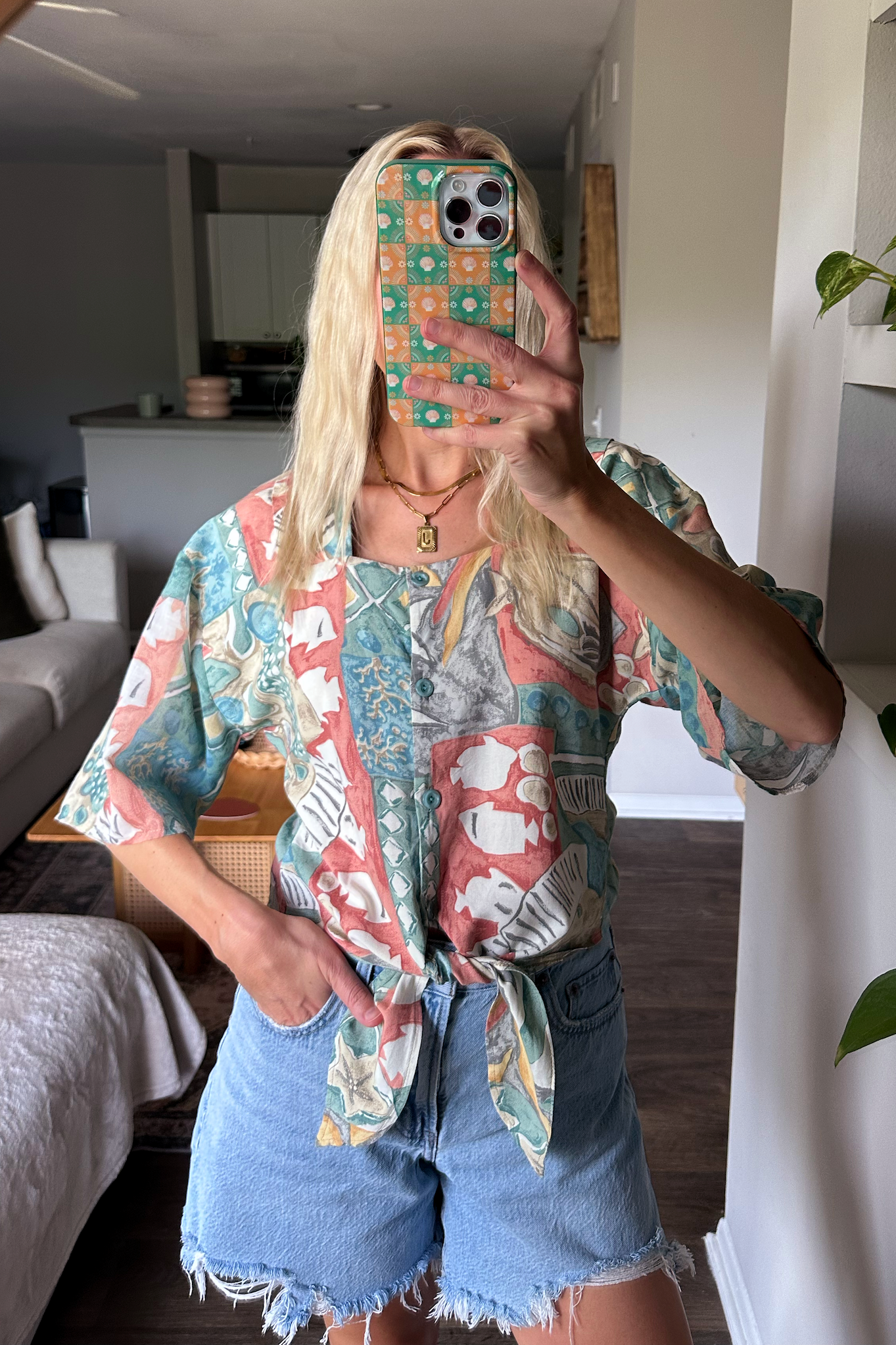 Vintage (S) Tropical Hawaiian Tie Front Top