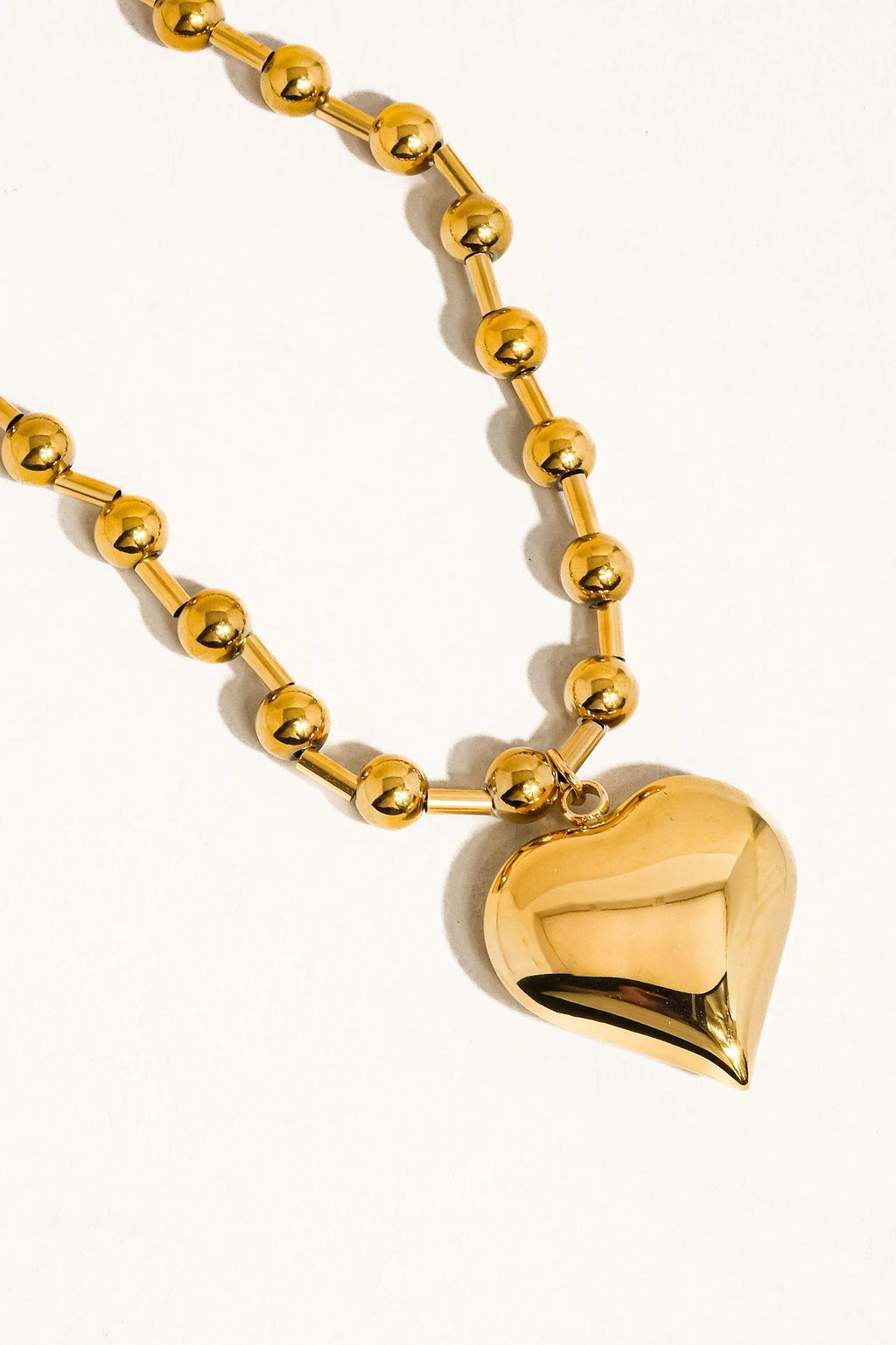 18k Gold Non Tarnish Heart Necklace