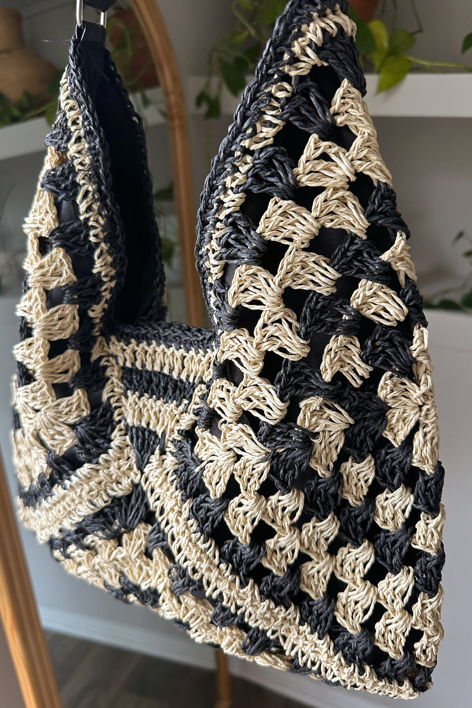 Black Patterned Straw Tote Bag