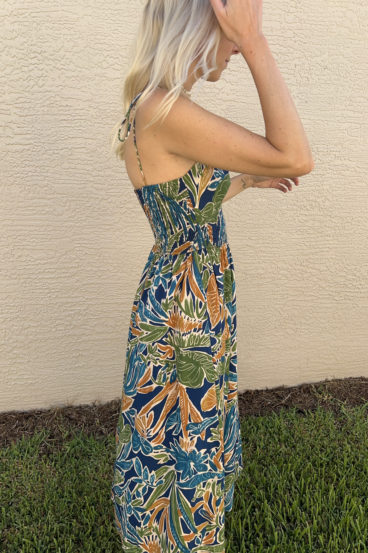 Twist Knot Tie Shoulder Tropical Sleeveless Midi Dress