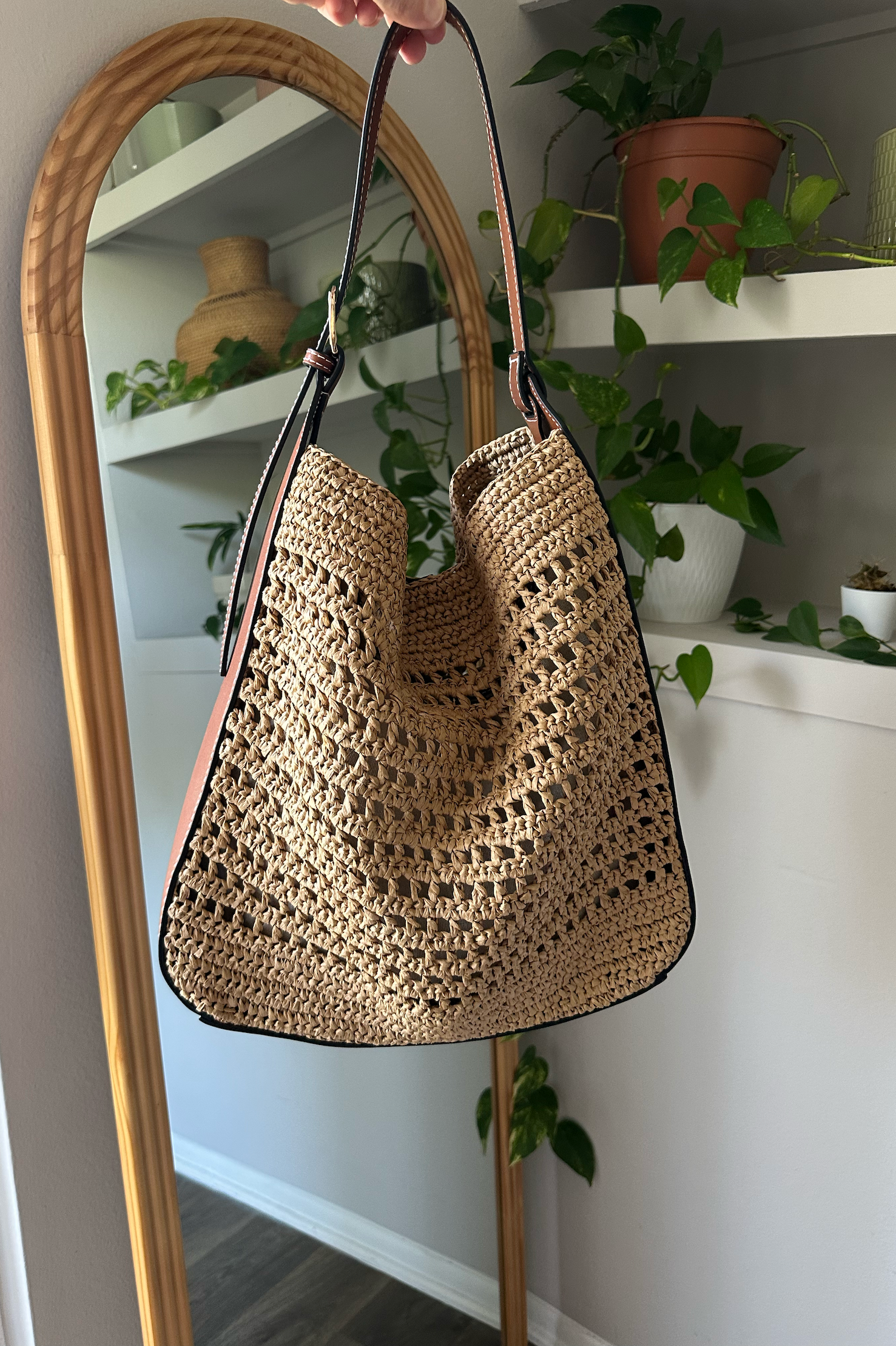 Woven Straw Hobo Tote Bag
